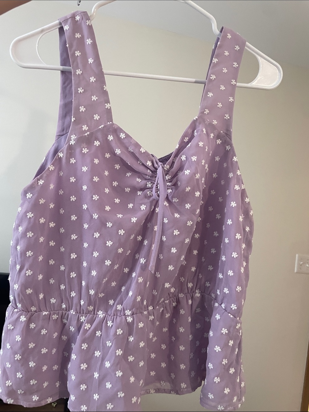 Francesca's Collections Lavender Floral sweetheart blouse